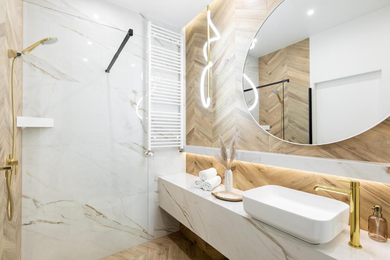 #1 Olive Apartment City Center Free Garage Krakow Dış mekan fotoğraf
